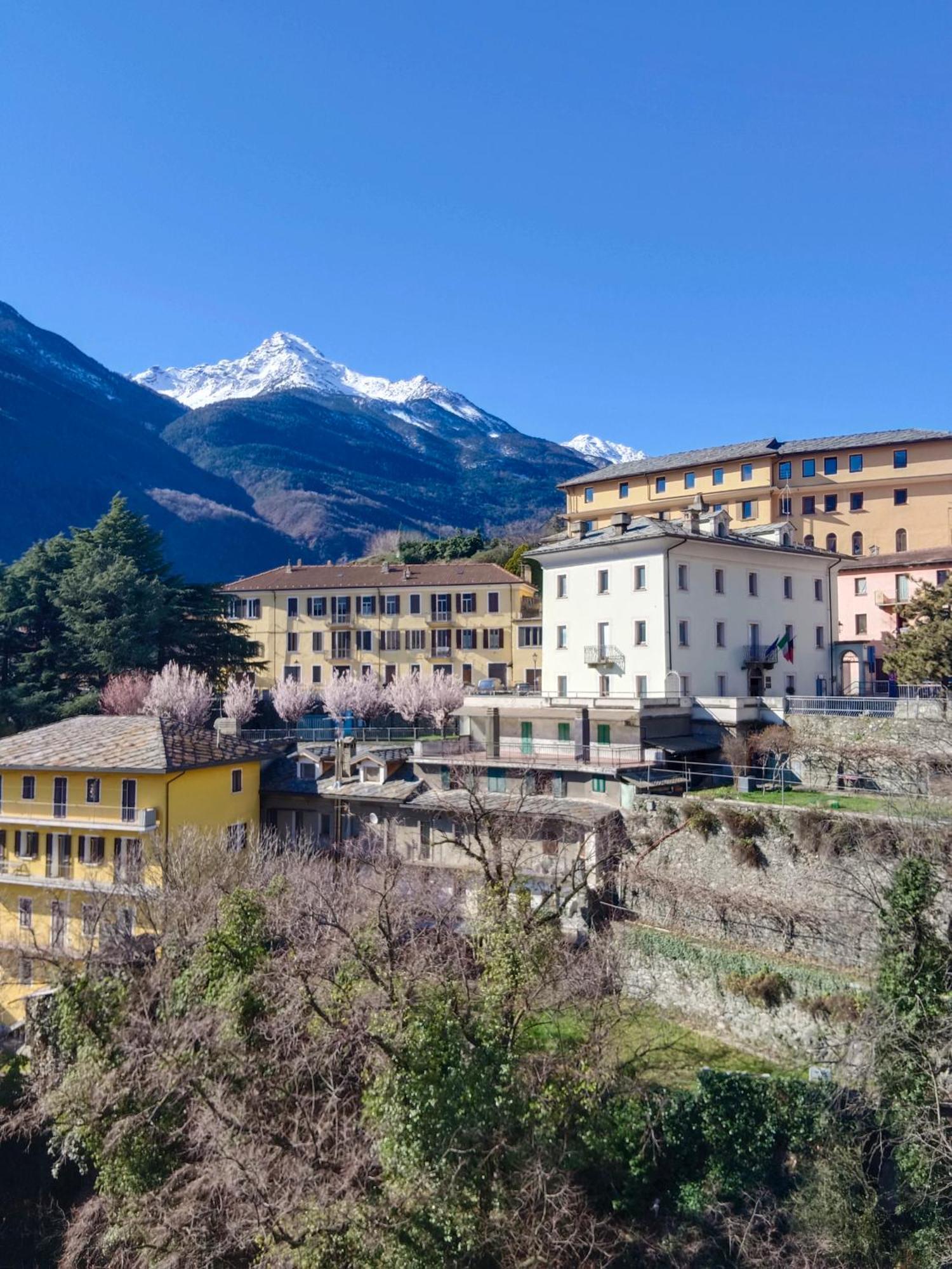 Liberty House Alps Châtillon Exterior foto