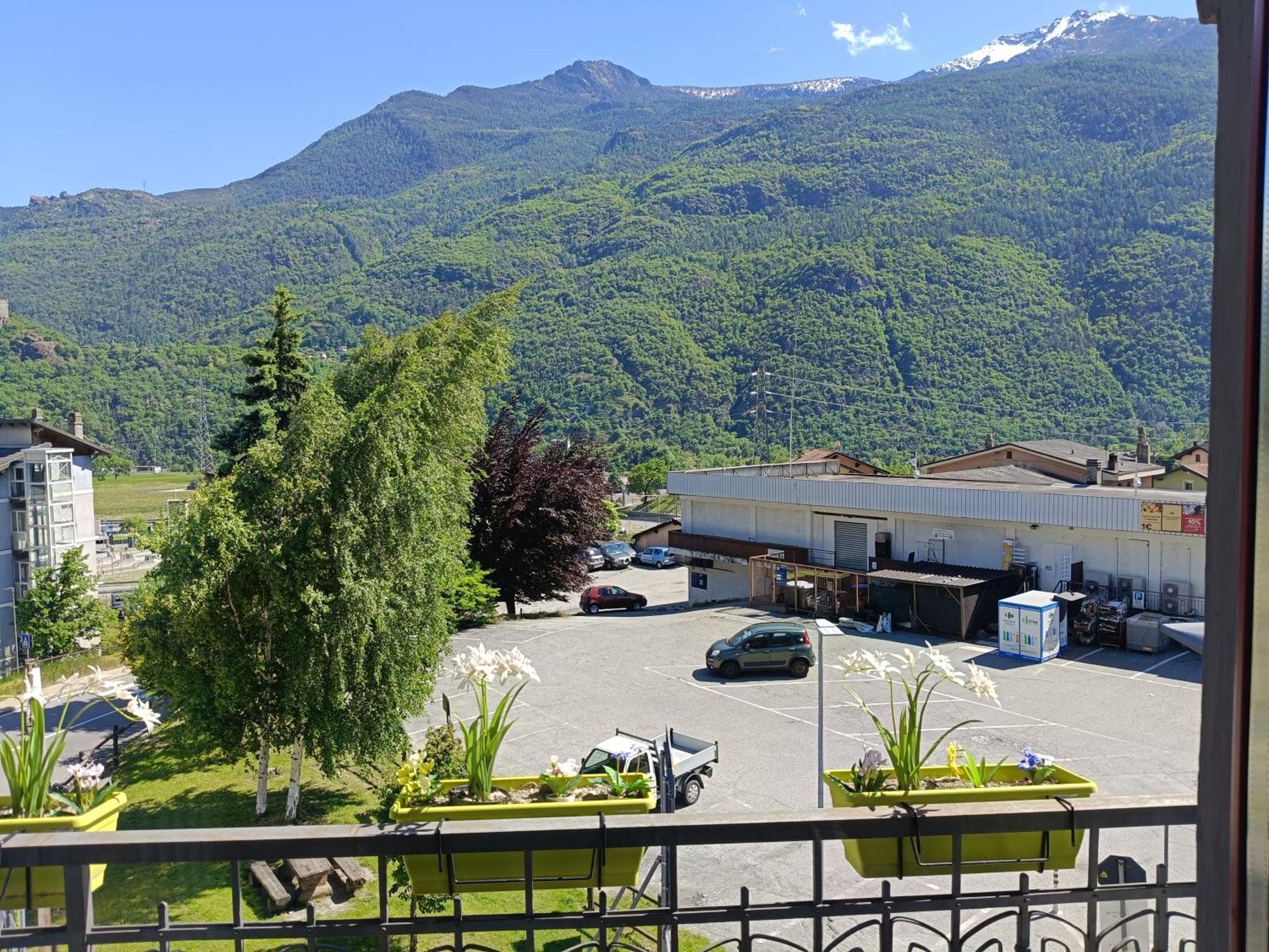 Liberty House Alps Châtillon Exterior foto