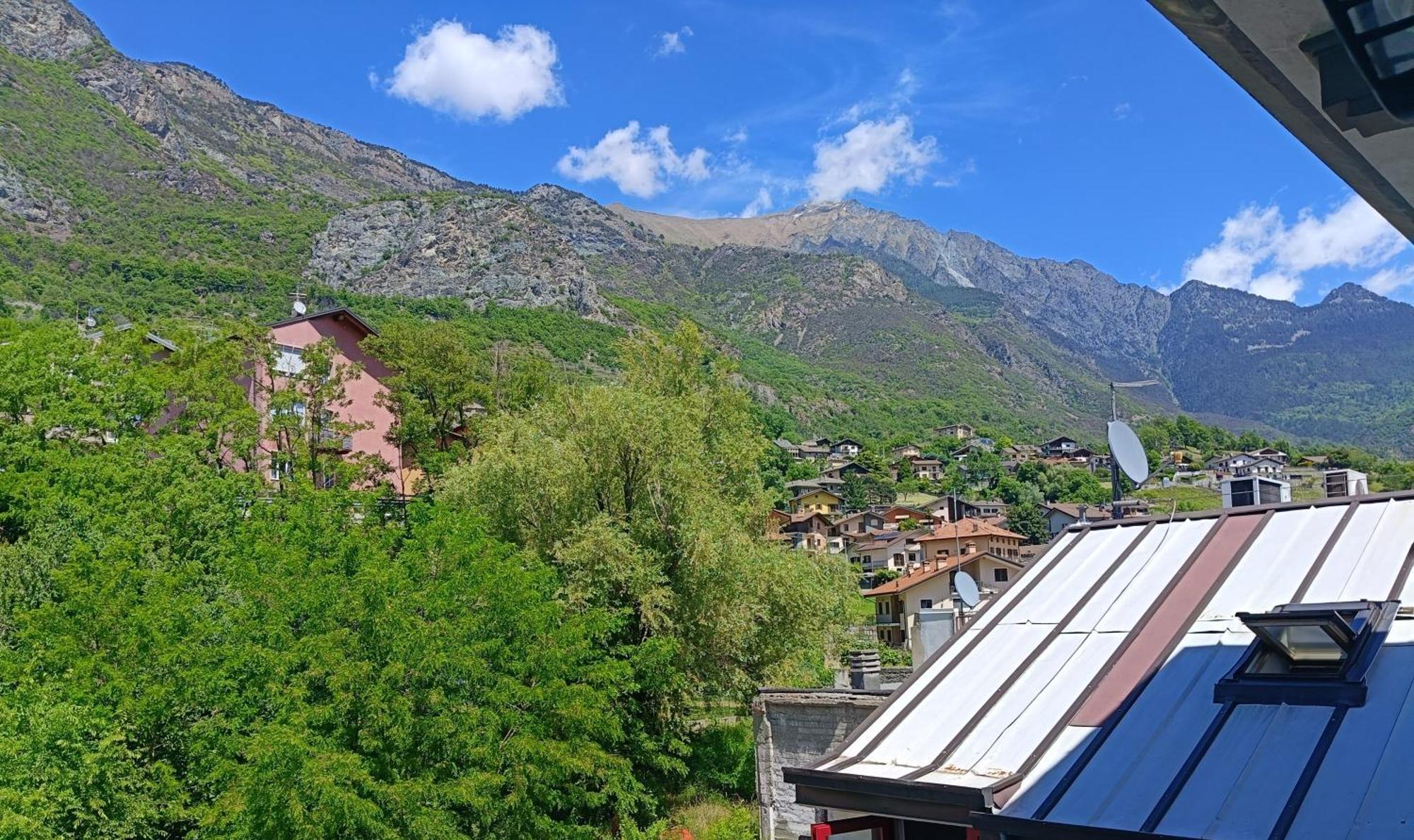 Liberty House Alps Châtillon Exterior foto