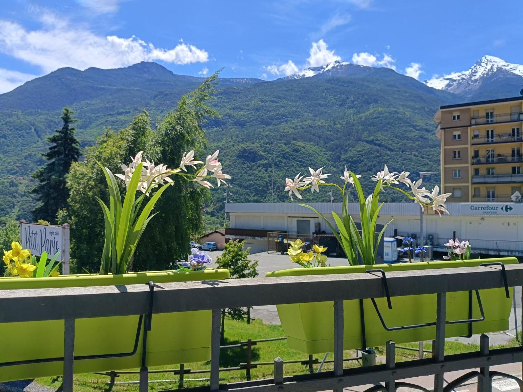 Liberty House Alps Châtillon Exterior foto